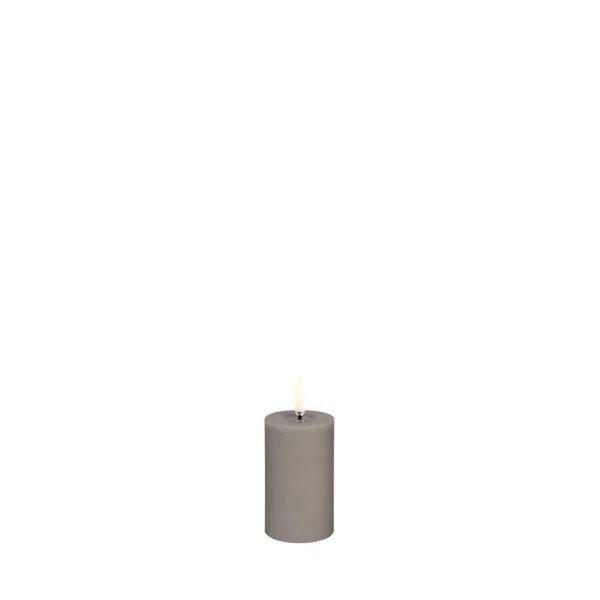 Uyuni Led pöytäkynttilä 5x7,5 cm hiekka