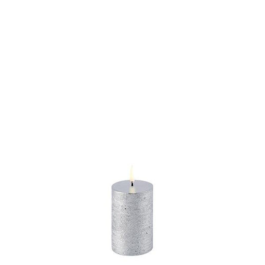 Uyuni Led pöytäkynttilä hopea 5x7,5cm