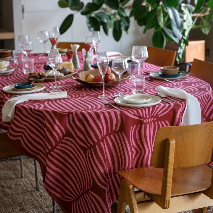 Vilja Akryylipinnoitettu Puuvillakangas Punainen Leveys 150 cm