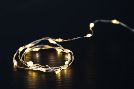 Paristovalot vetokytkimellä 20LED lämmin valkoinen