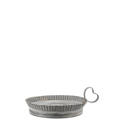 Chic Antique Tarjotin sydämenmuotoinen kahva ja aaltoileva reuna sinkki